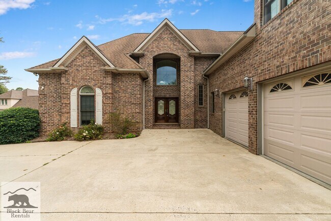 Building Photo - South AVL - Grand Residence in The Cotswolds Development