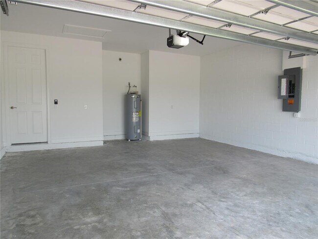 Building Photo - 729 Ibiza Lp