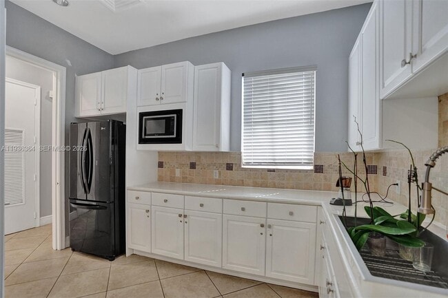 Building Photo - 4301 SW 131st Ln