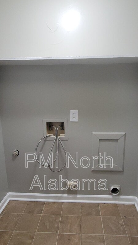 Building Photo - 1506 Ascent Trail NW