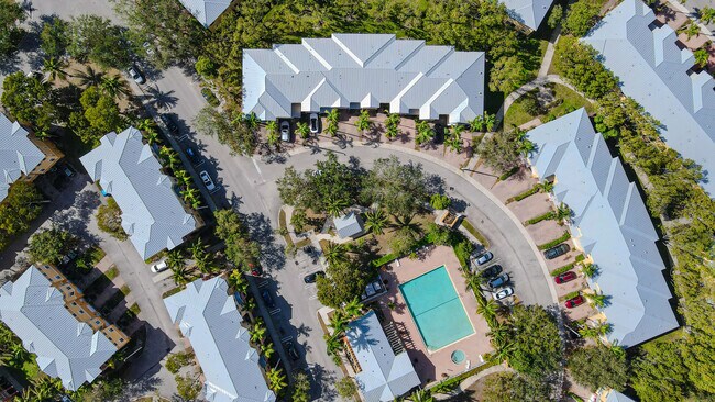Building Photo - 2320 Shoma Ln