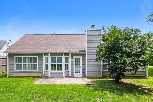 Building Photo - 827 New England Ct