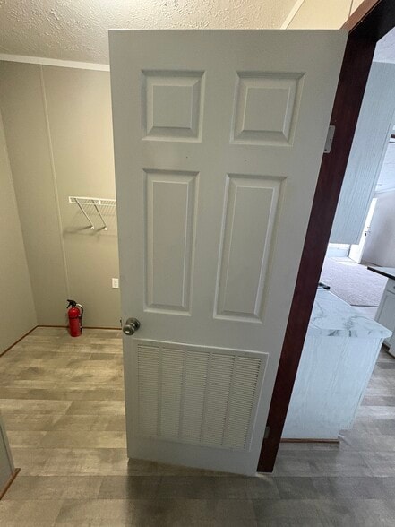 Building Photo - 11222 Shady Brook Ct