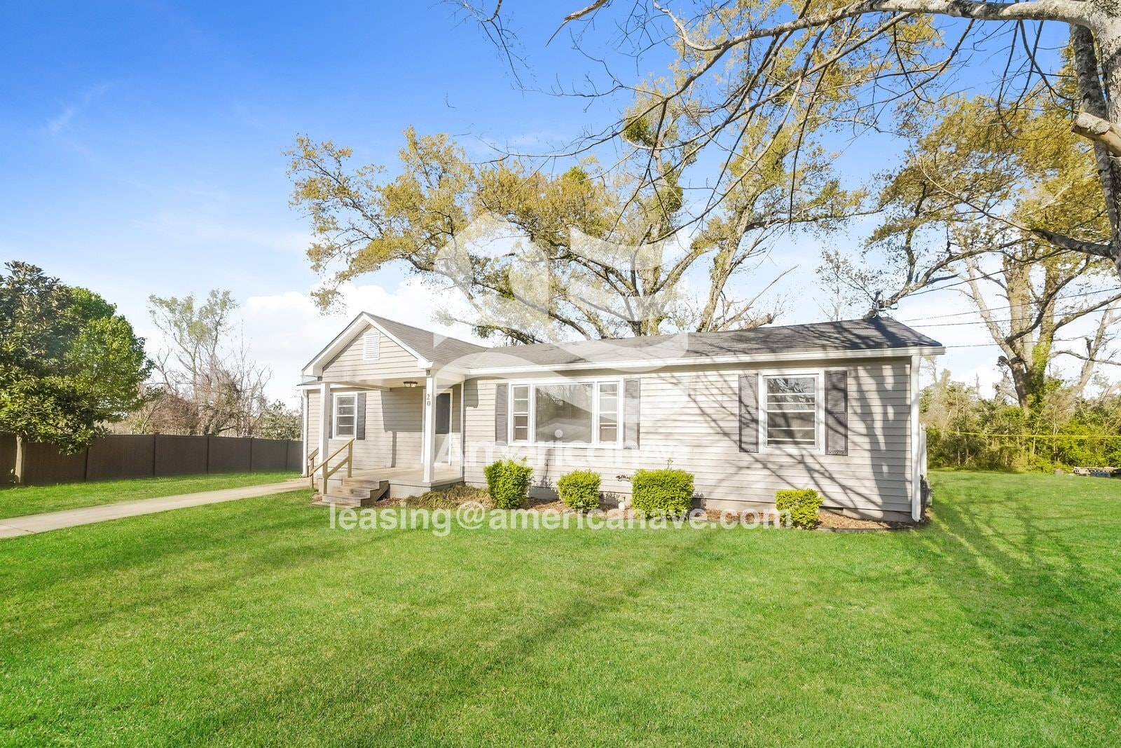 Building Photo - 20 Watson Dr