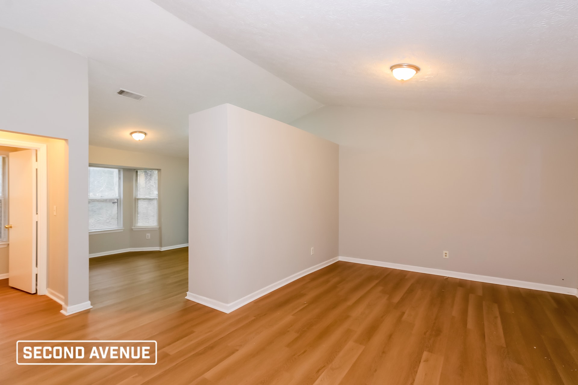 Building Photo - 5307 Winslow Crossing N