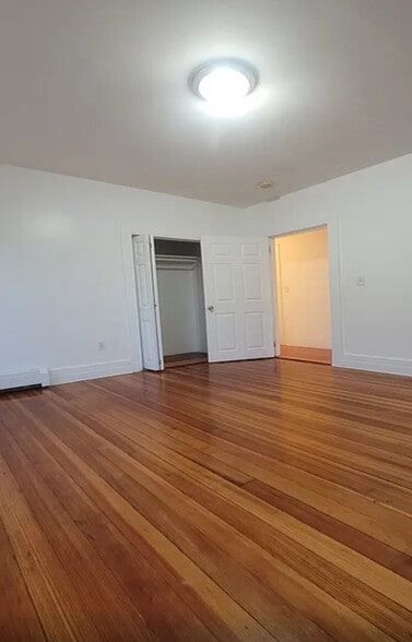 Building Photo - 57 Estes St