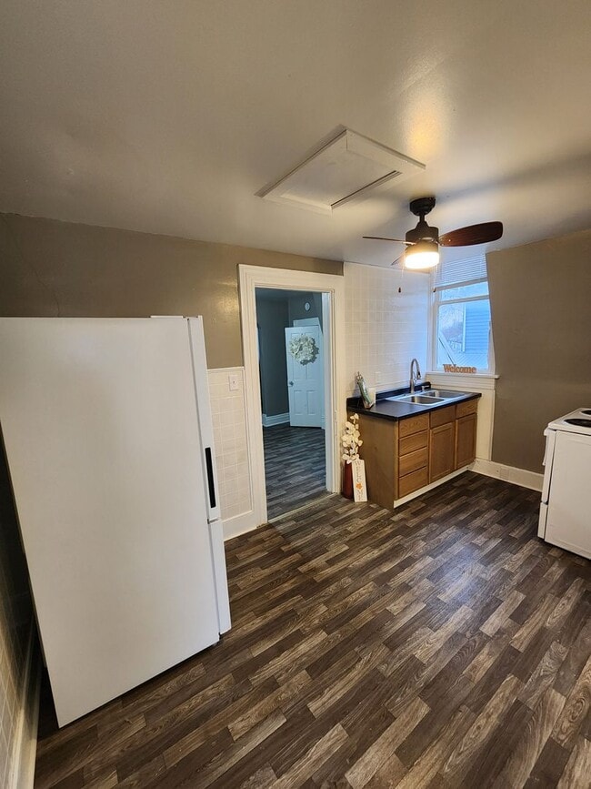 Building Photo - 1 bedroom 1 bath