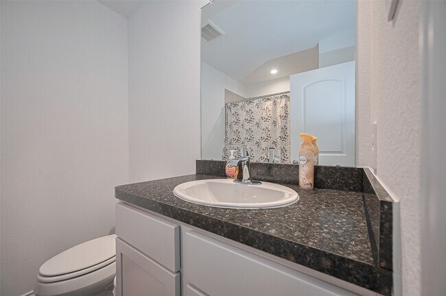 Building Photo - 40434 Basalt Elm Rd