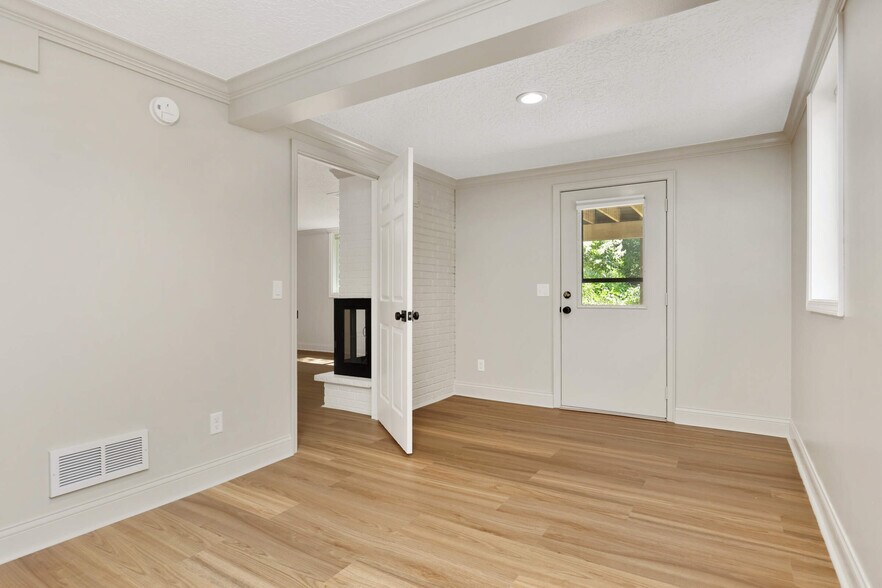 Building Photo - 4035 Wasatch Ln
