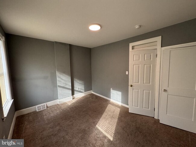 Building Photo - 1435 Edgmont Ave