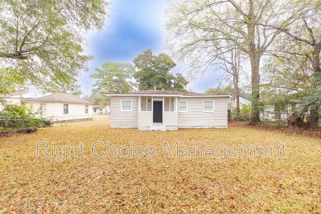 Primary Photo - 519 Parkchester Dr