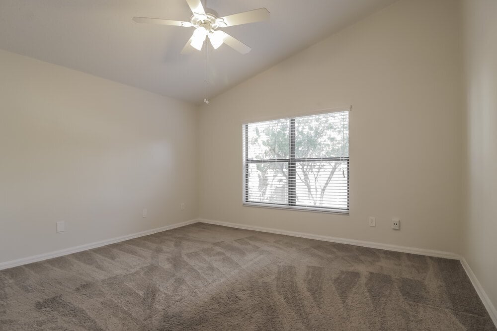 Building Photo - 911 Brightview Dr