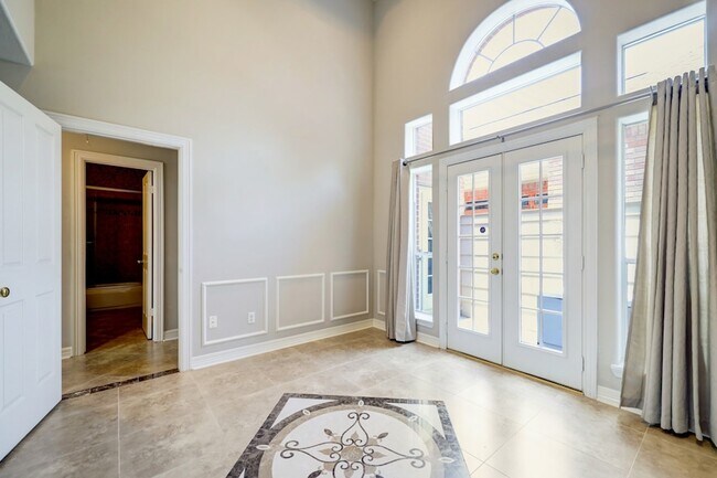 Building Photo - 16403 Knightrider Dr