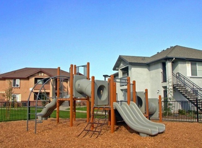 The Grove Merced Ca Apartment Finder The Grove Merced