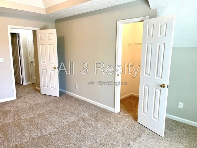 Building Photo - 60 Spring Lake Terrace