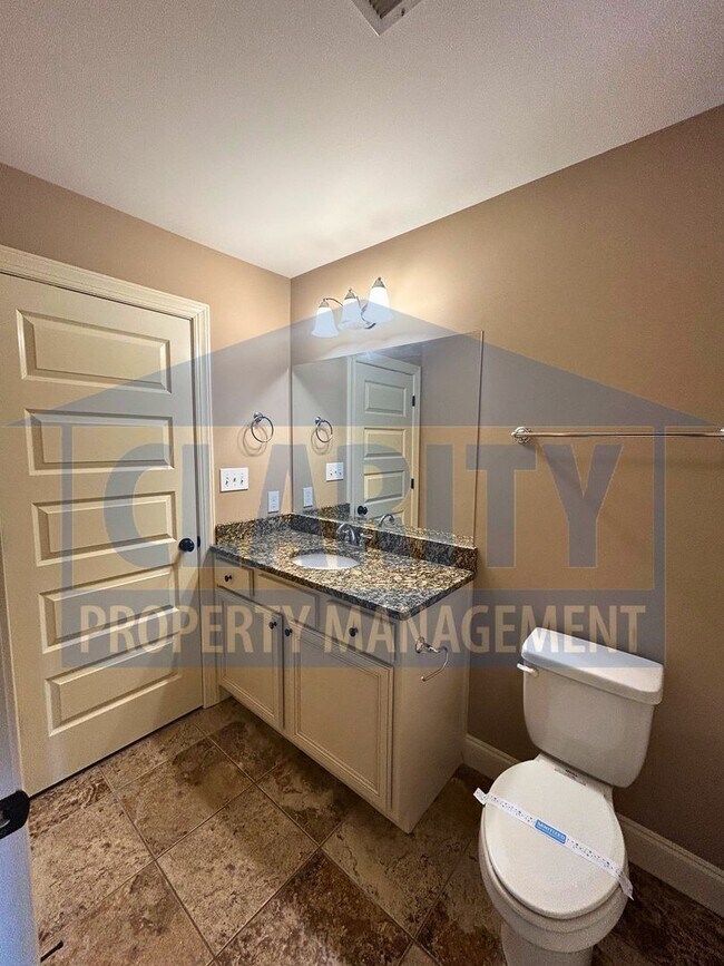 Building Photo - 109 Belle Chase Wy NE