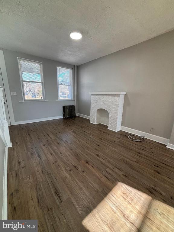 Building Photo - 1623 Carswell St