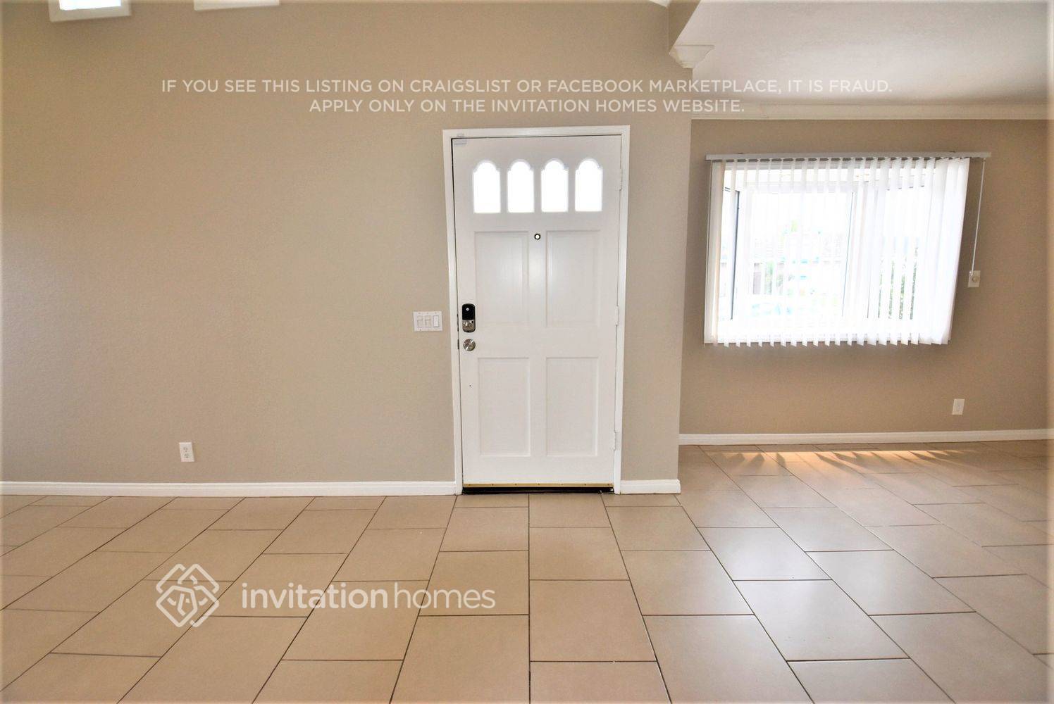 Building Photo - 1500 W Alexis Ave