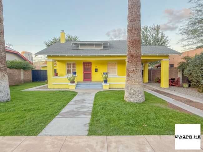Building Photo - Charming 3/2 Phoenix Home in Ashland Place Historic District!