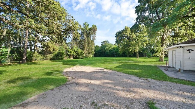 Building Photo - 2914 W T C Jester Blvd