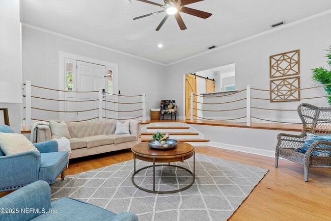 Building Photo - 4227 Woodmere St