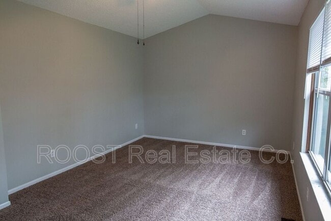 Building Photo - 942 Timothy Dr