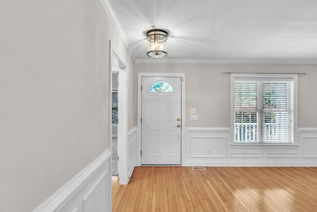 Building Photo - Ranch Floorplan with Upstairs Bonus Room on .78 acres! 2 Car Garage