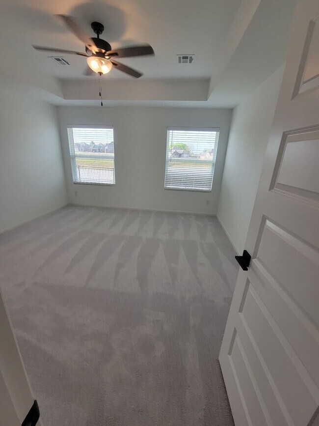 Building Photo - Stunning New Construction Simmons Home - 5 Bed 3 Bath - Pond View!