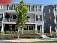 Building Photo - Cranberry Township