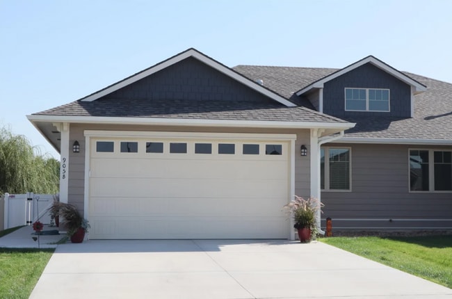 Primary Photo - Modern 4-Bed Duplex | 2 Car Garage & Finis...