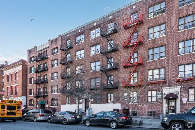 Building Photo - 23 Vermilyea Ave