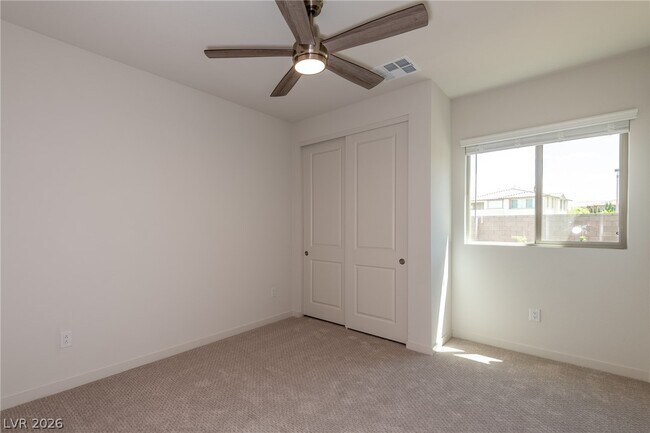 Building Photo - 12059 Arrebol Ave