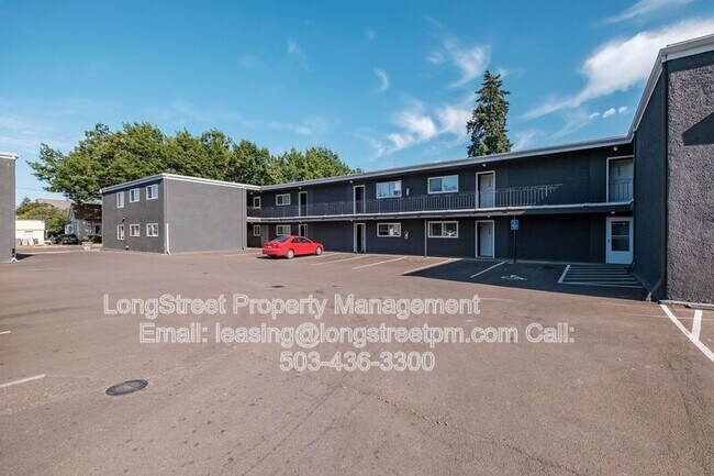 Building Photo - 205 6th Ave SE