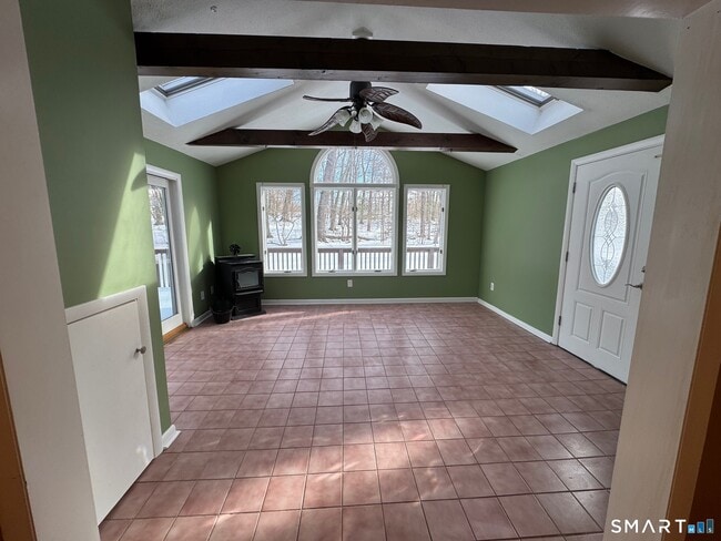 Building Photo - 24 Webb Cir