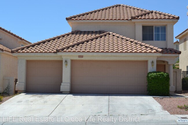 Primary Photo - 4 br, 2.5 bath House - 8325 Maple Star