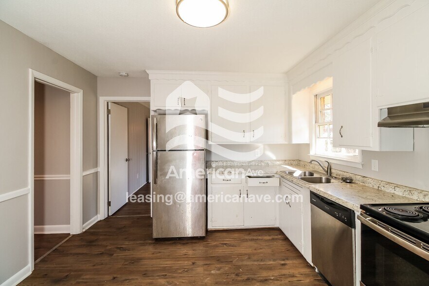 Building Photo - 718 Baffin Bay Rd