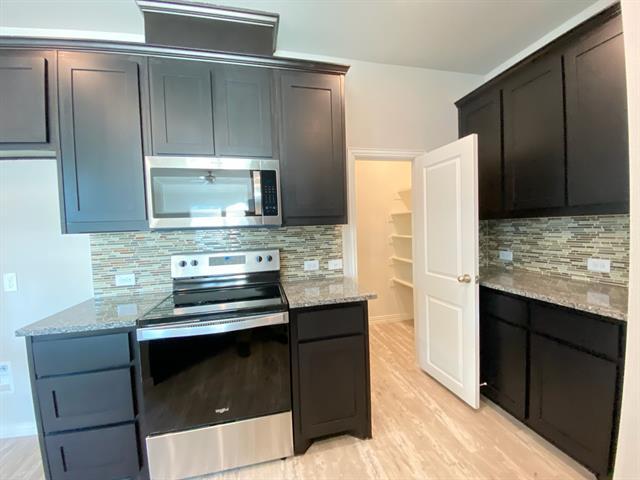 Building Photo - 3404 Solana Cir