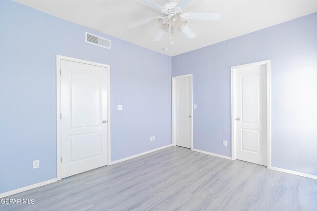 Building Photo - 5917 Cielo Del Rey Pl