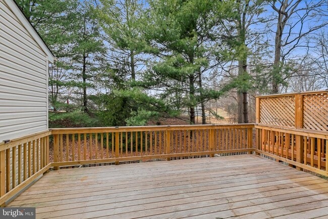 Building Photo - 20523 Ashley Terrace