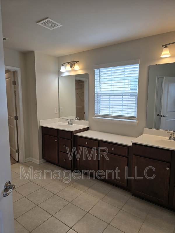 Building Photo - 7270 Waterwheel St SW