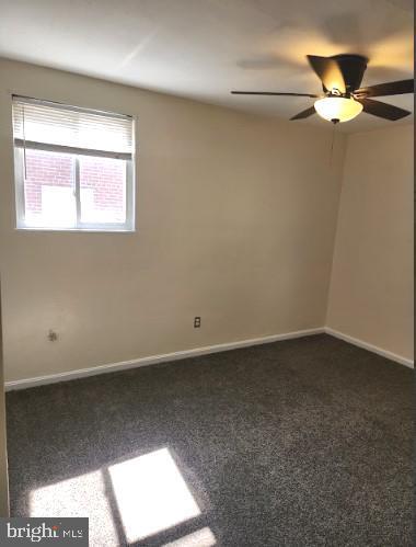 Building Photo - 329 Burns St SE