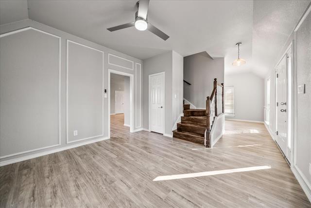 Building Photo - 344 Raintree Dr