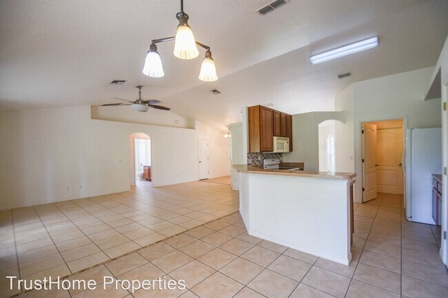 Building Photo - 3 br, 2 bath House - 10438 Vista Pine Loop