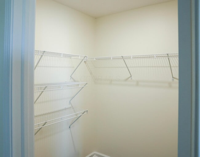 Building Photo - 11921 Warbler Wy