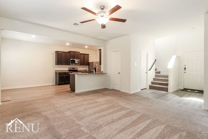 Building Photo - 10659 Lost aples Dr