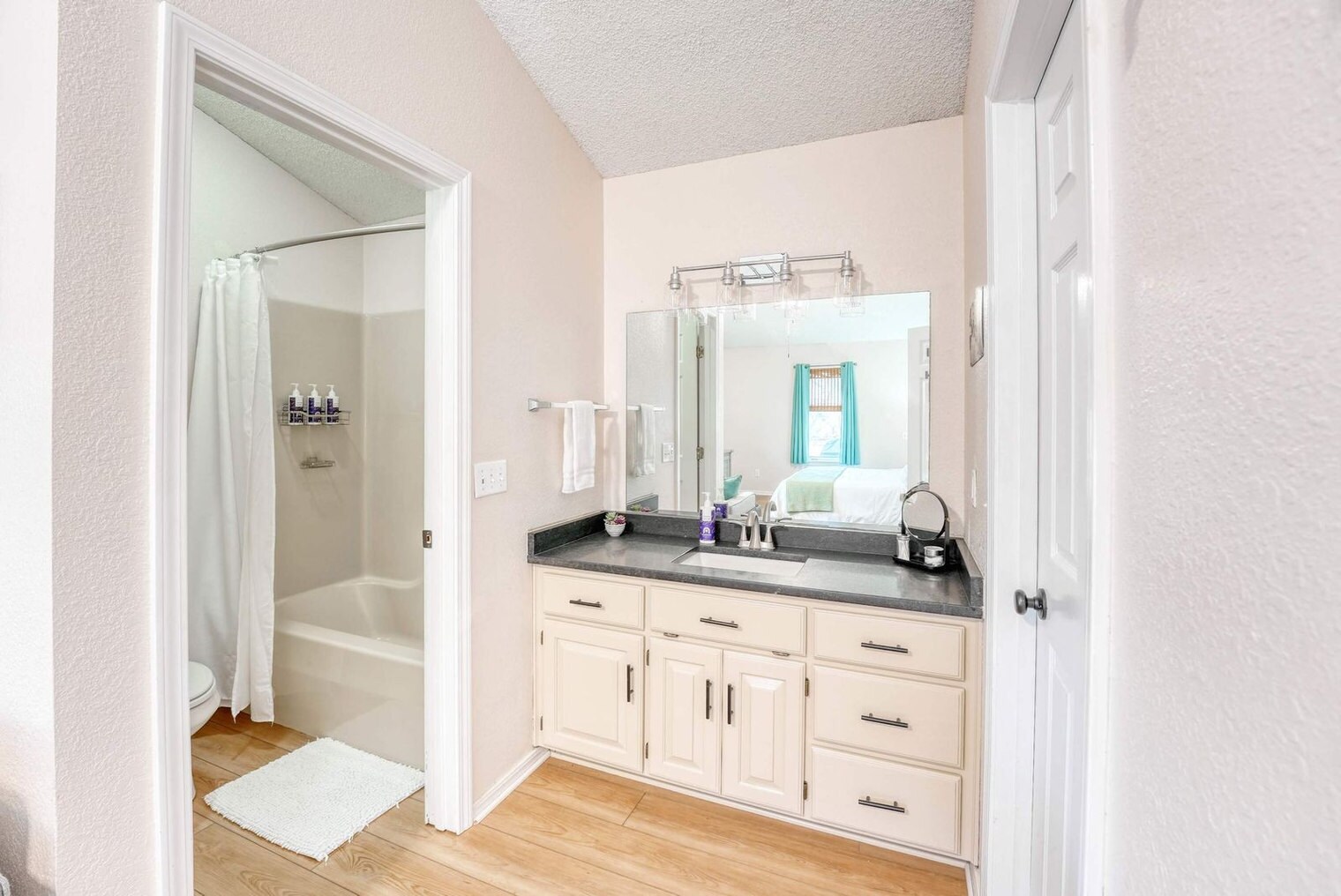 Building Photo - 3204 Cardinal Creek Cir