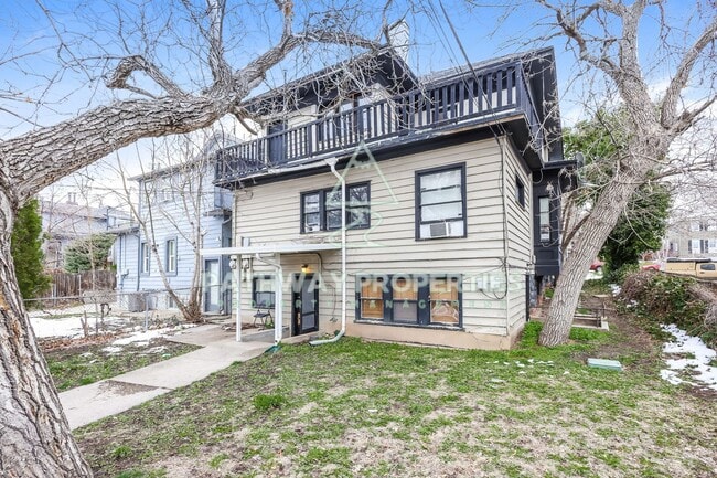 Building Photo - 318 S 1200 E