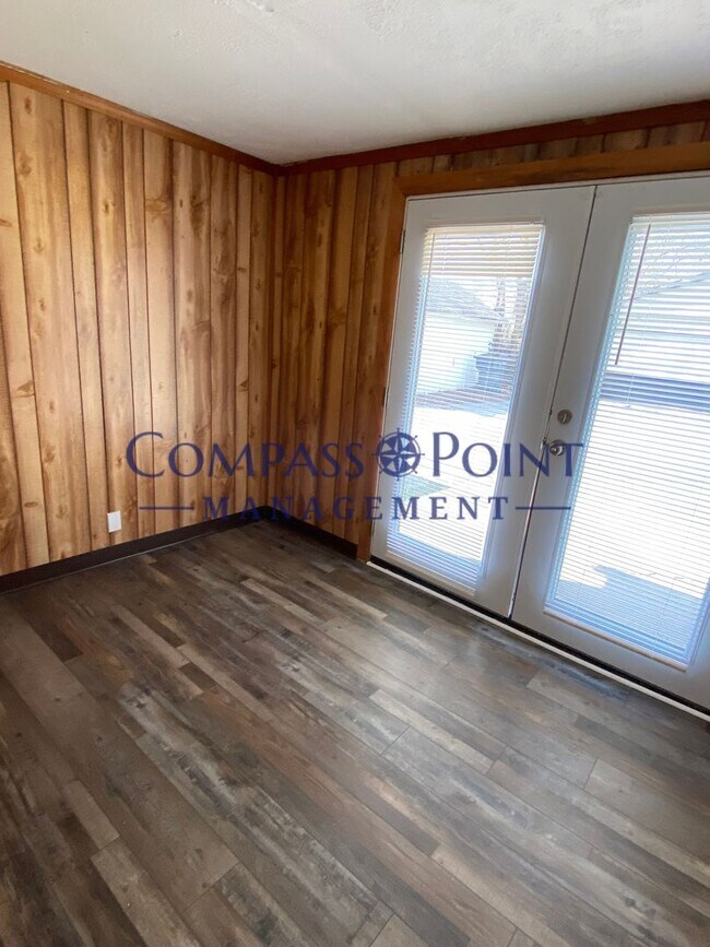 Building Photo - Your New Home Awaits!