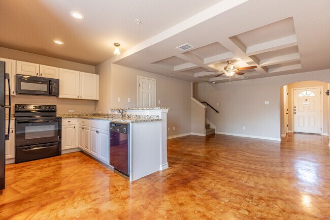 Building Photo - 7314 Colina Way