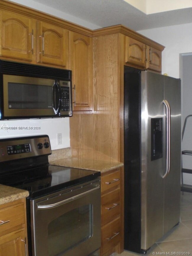 Building Photo - 3590 Coral Wy
